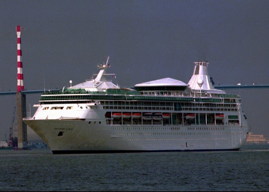 Royal Carribean's Rhapsody of the Seas (AP Photo_Andia)_165595