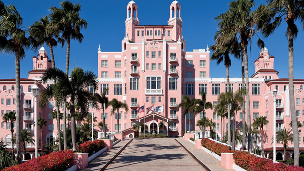 DON-CESAR-1--Web_Bkg_Tex_La_65703