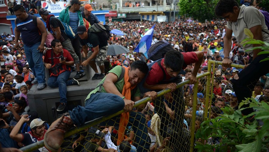 APTOPIX Central America Migrant Caravan_1539976365889