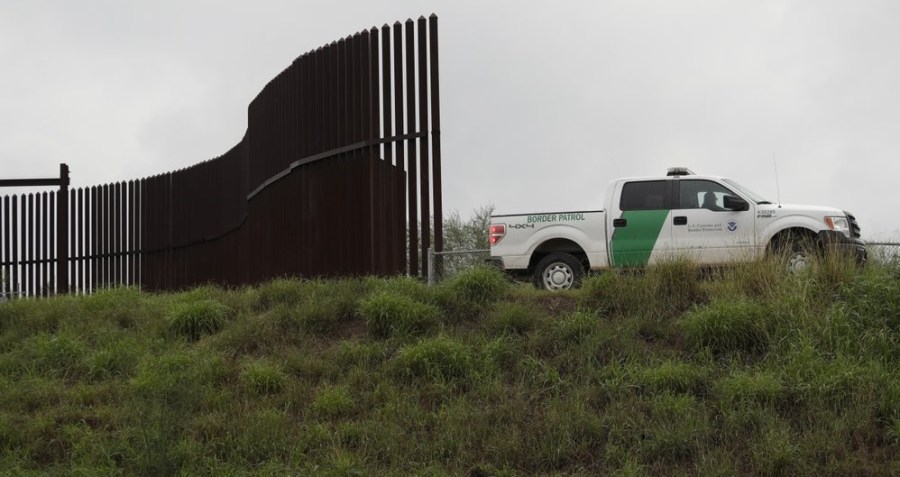 BORDER WALL_1542217791381.jpg.jpg