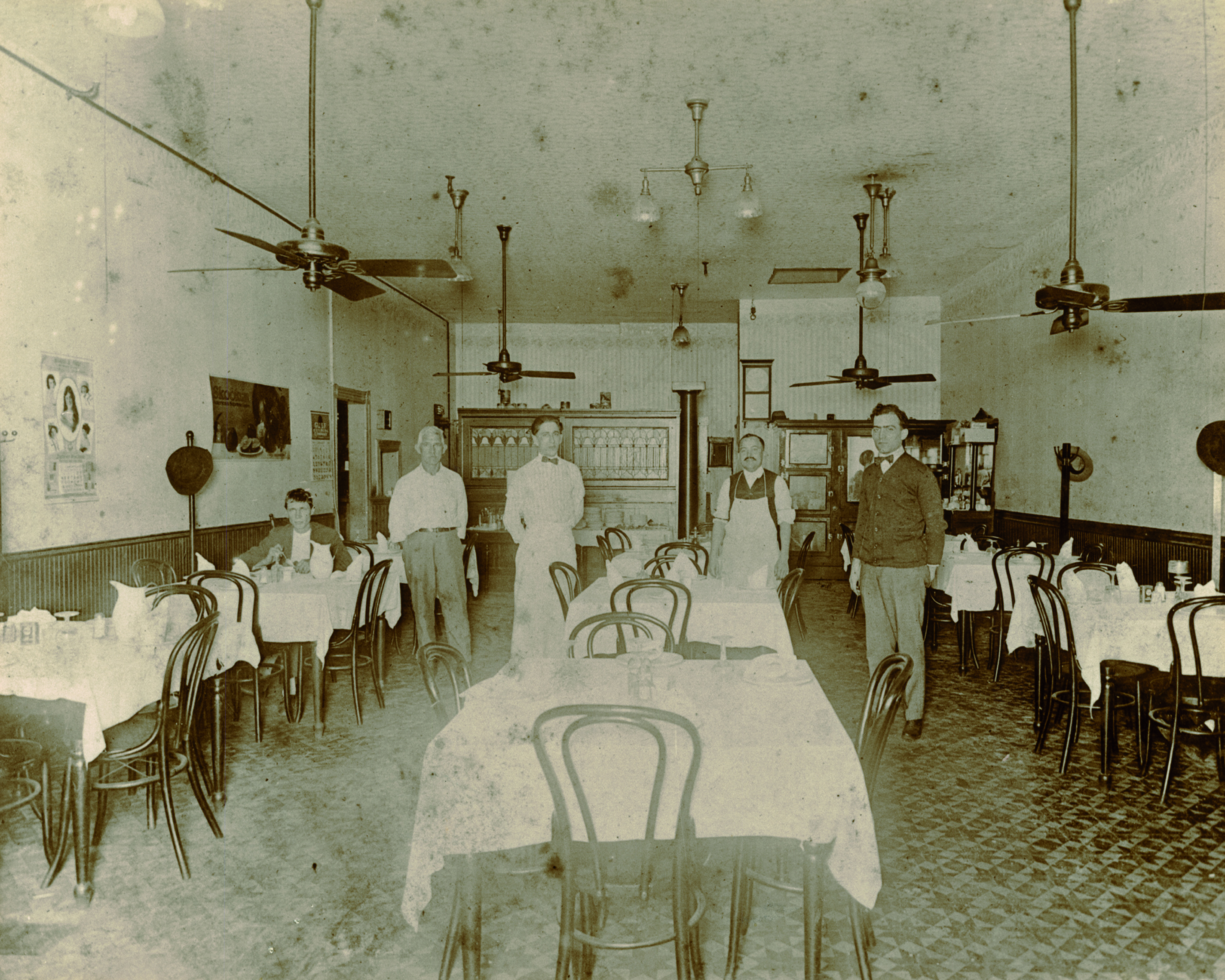 La Fonda Dining Room 1920 Columbia Ybor City with Casimiro Jr_1542383007935.jpg.jpg