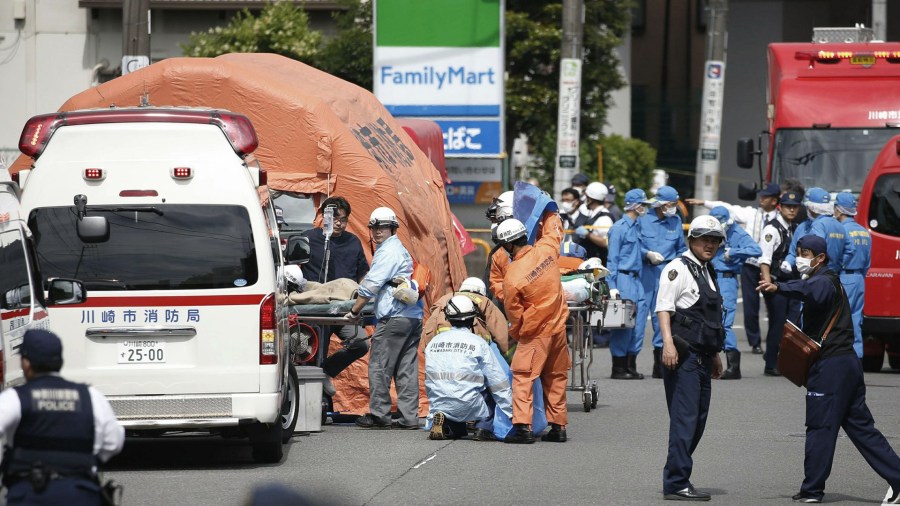 Knife attack in Japan_1559010007388.jpg