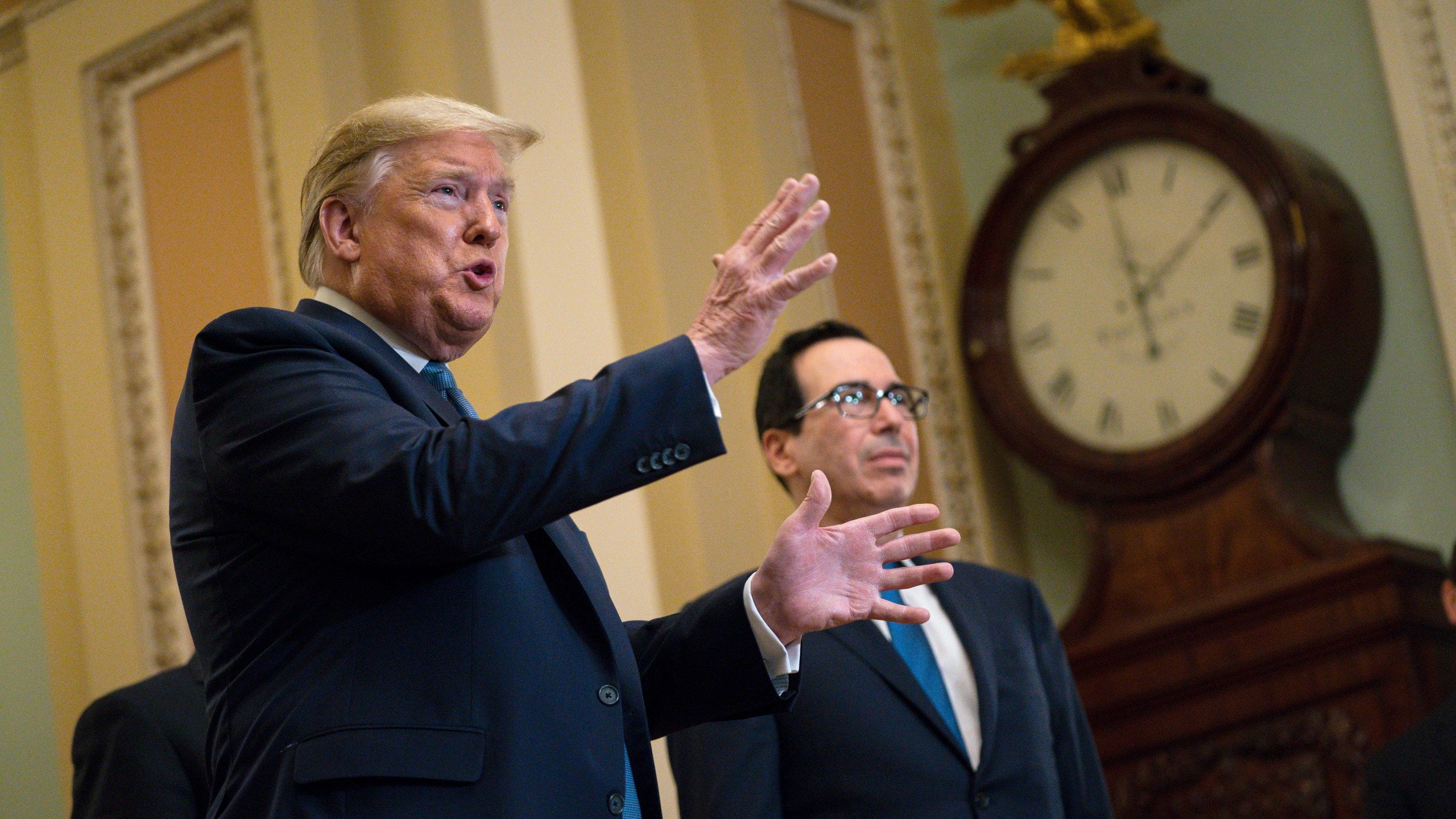 Donald Trump, Steven Mnuchin